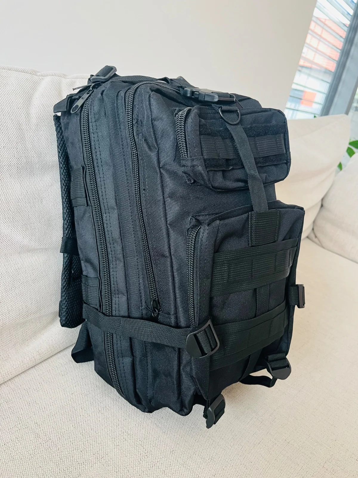 Nowy plecak wojskowy, czarny 30l