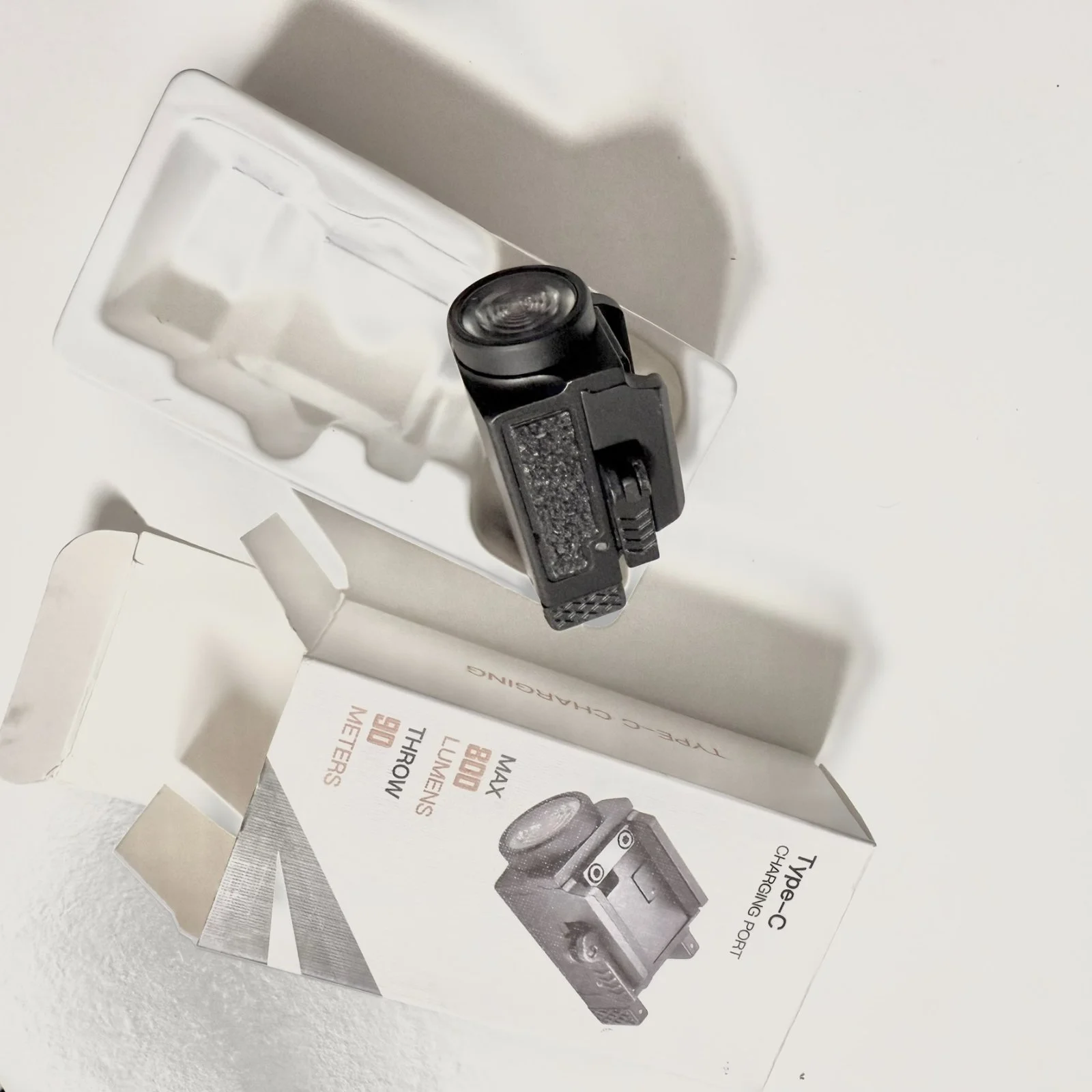 Latarka na pistolet Richfire 800 lm USB-C Picatinny itp.