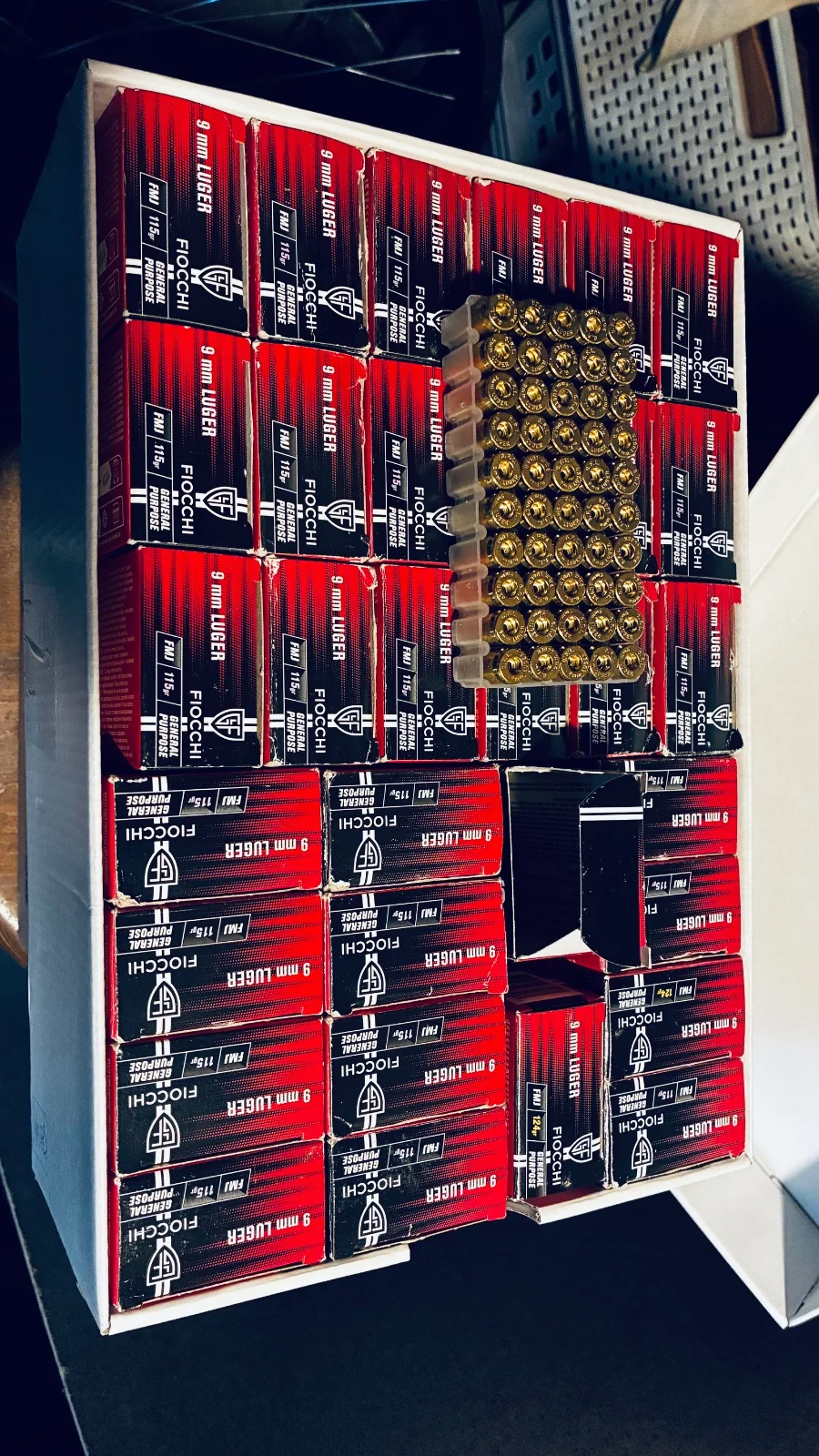 1600 sztuk łusek 9x19 Fiocchi