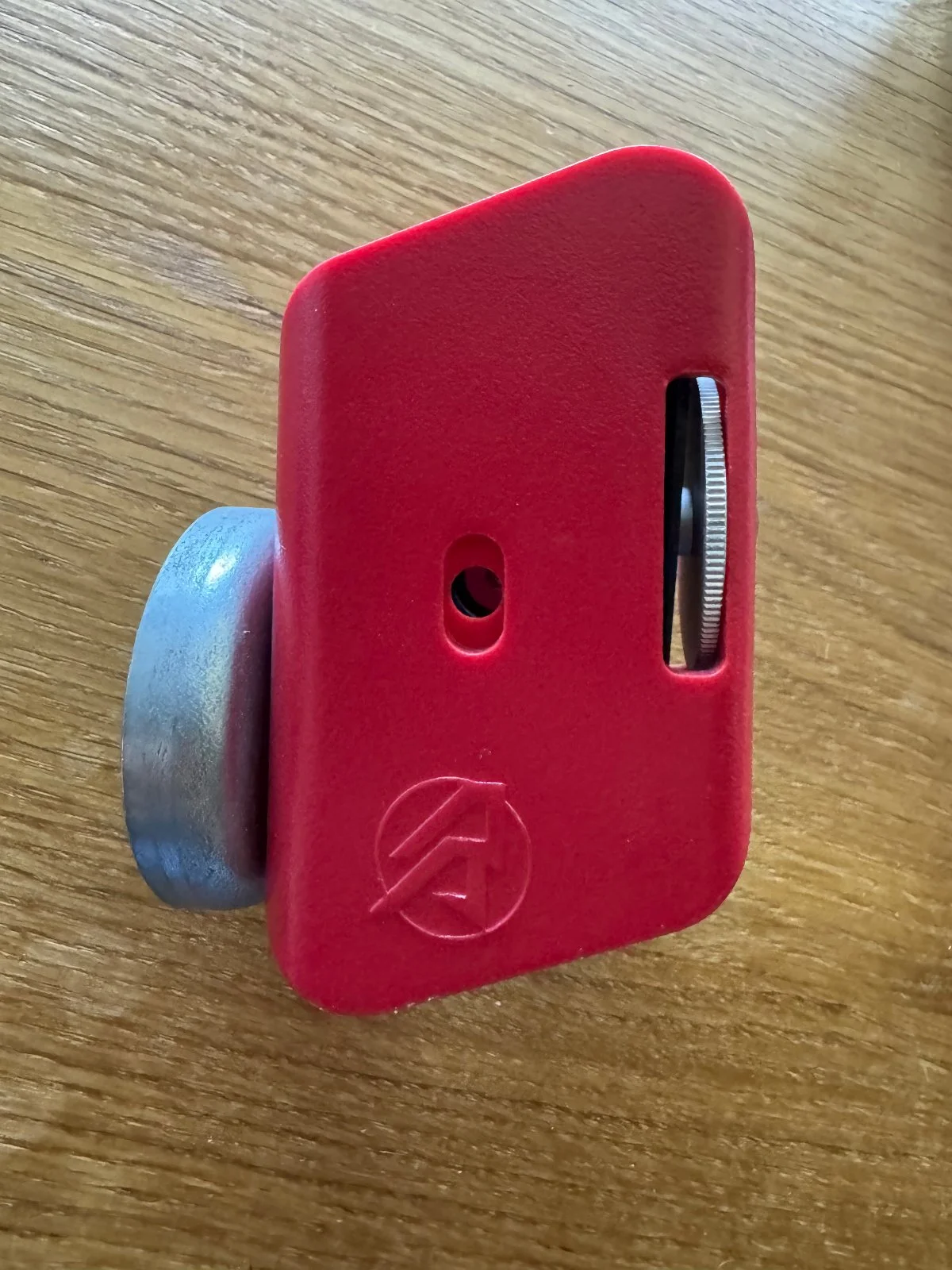 Ładownica DAA z magnesem