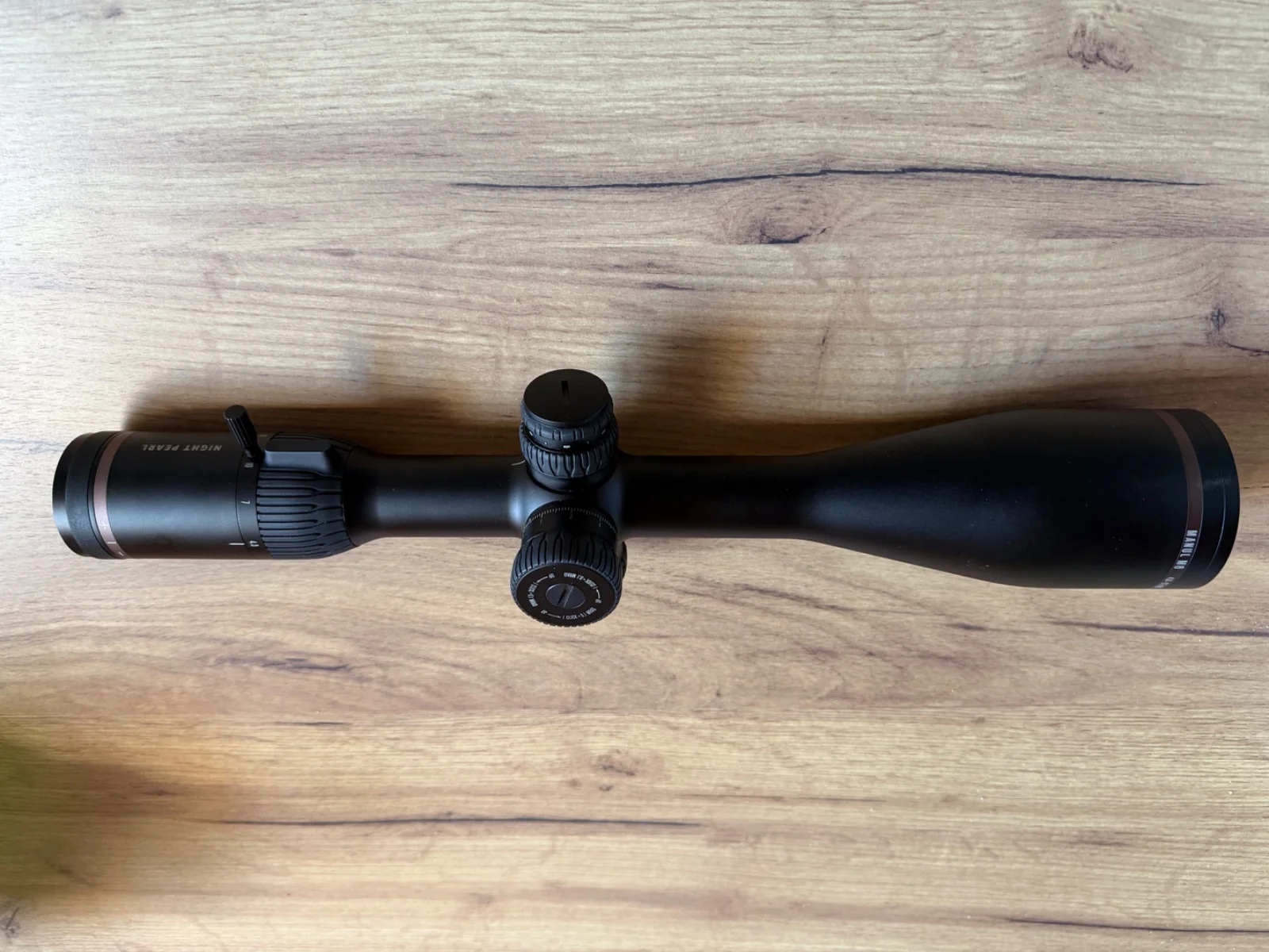 Luneta Nightpearl manul m6 4,5-27x56