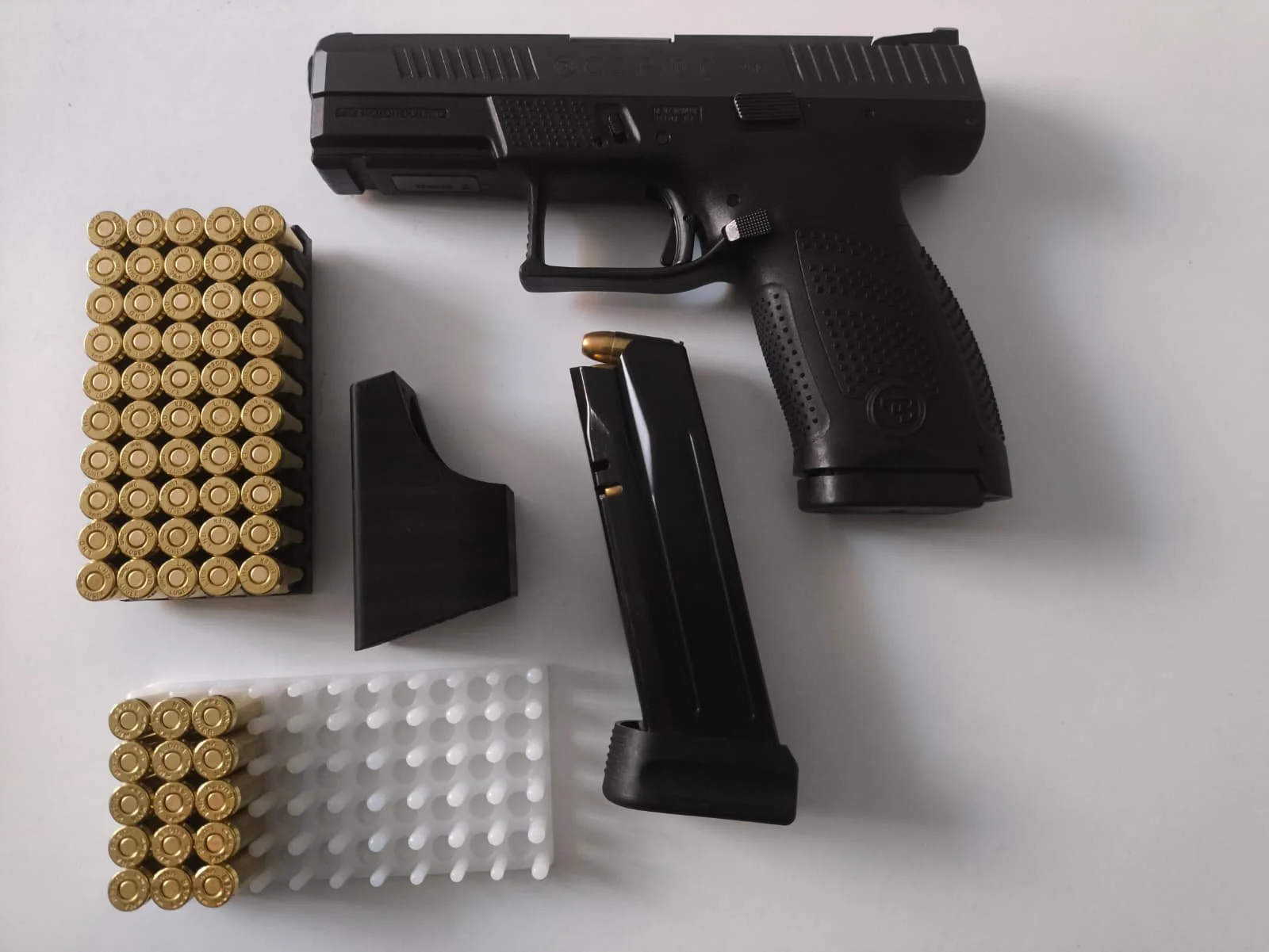 CZ P10C 9X19mm