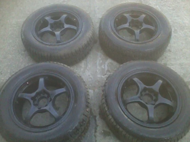 4 Felgi 15x6.5 4x100 z oponami