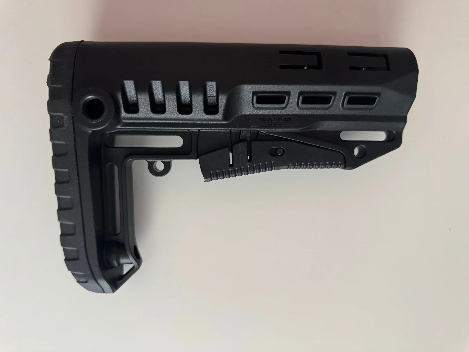 Kolba AR15 od DLG Tactical