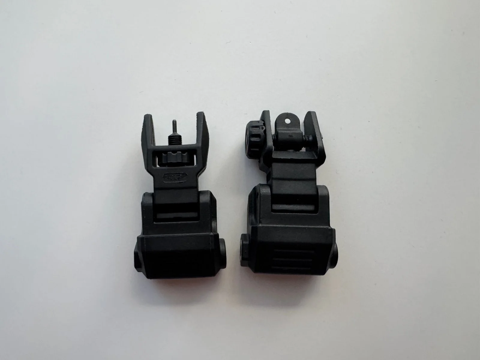 Polimerowe przyrządy celownicze DLG Tactical Low Profile