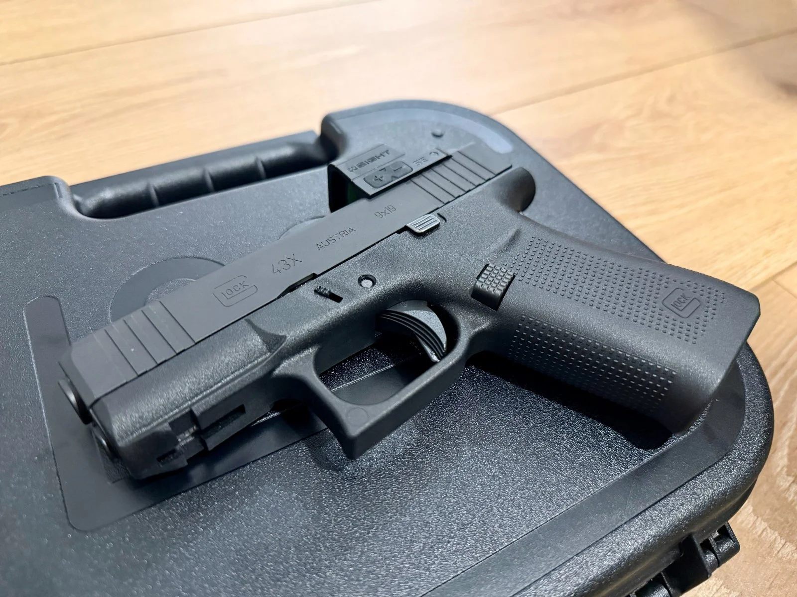 Glock 43x MOS Olight SE Duzo dodatkow stan idealny