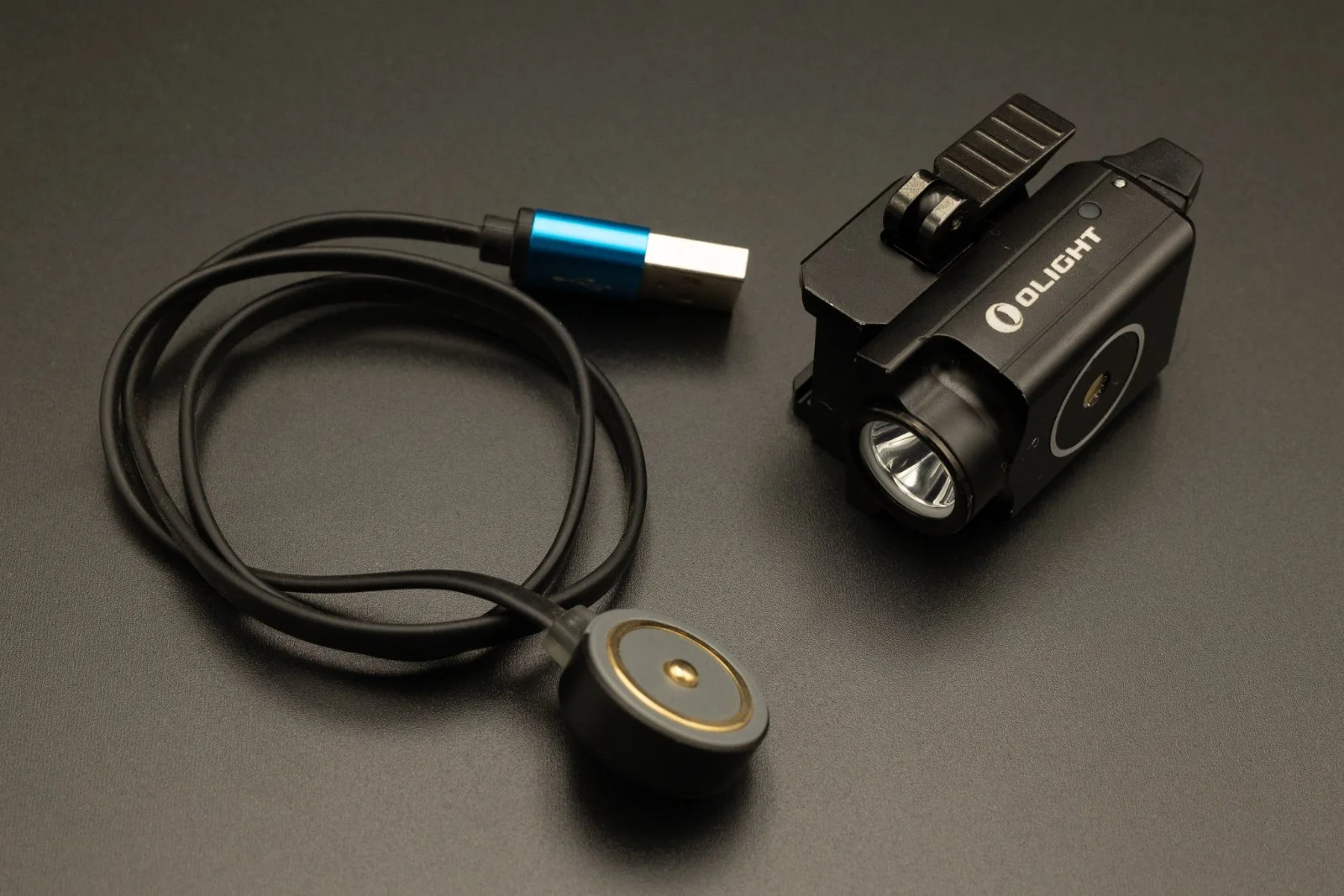 Latarka Olight PL-mini Valkyrie 2