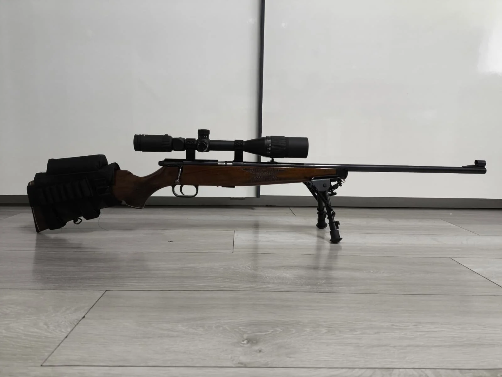 KBKS KRICO 22LR Luneta Discovery optic MS 6-24x42
