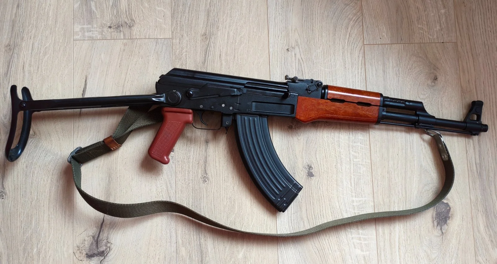 Frezowany kałach AKKS 47