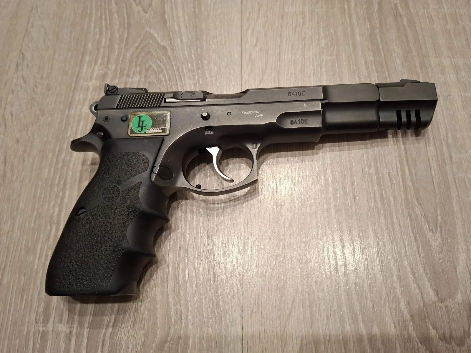 CZ 75 sport 6"