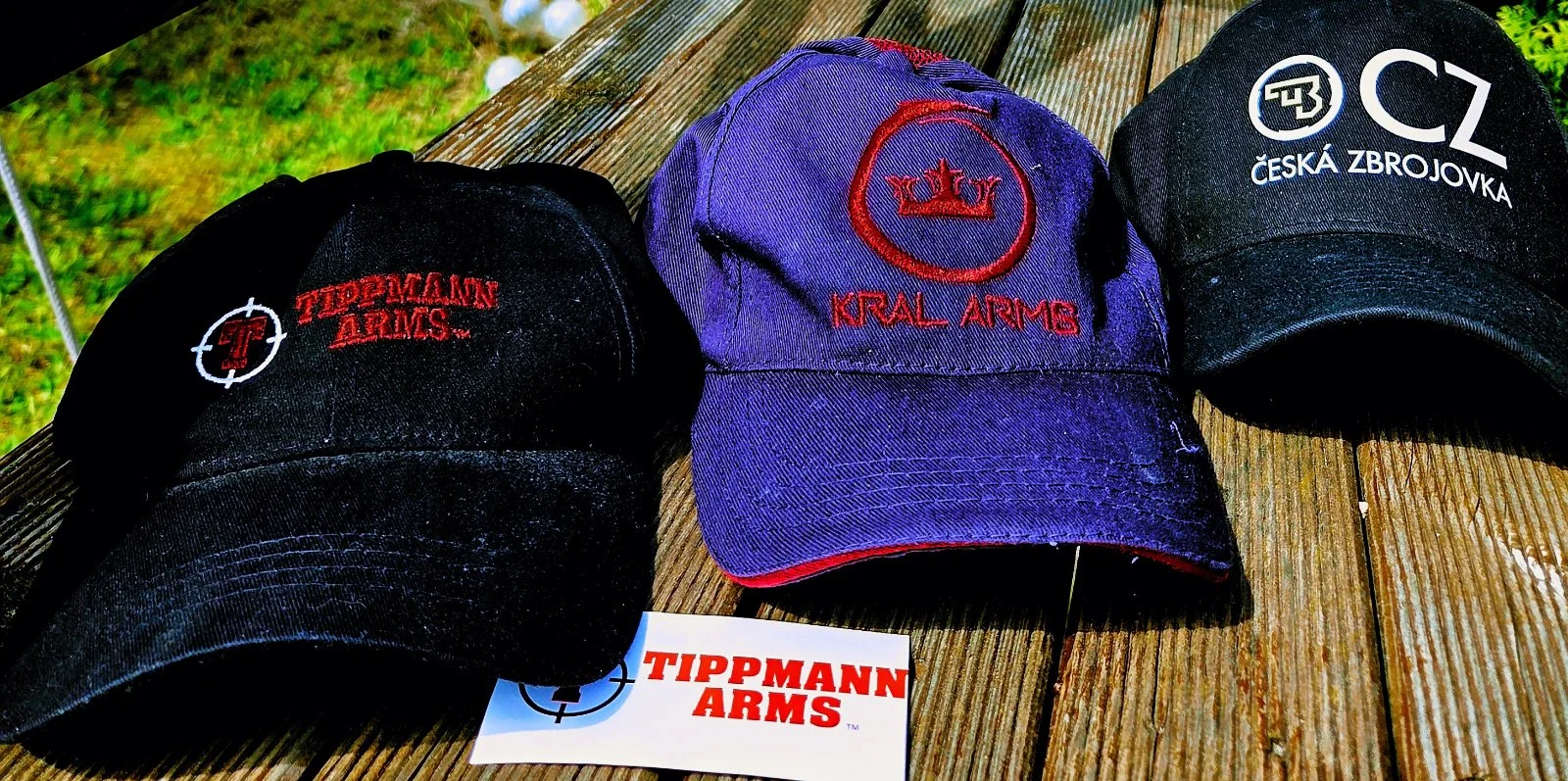 Czapki Tippmann, Kral, CZ kpl