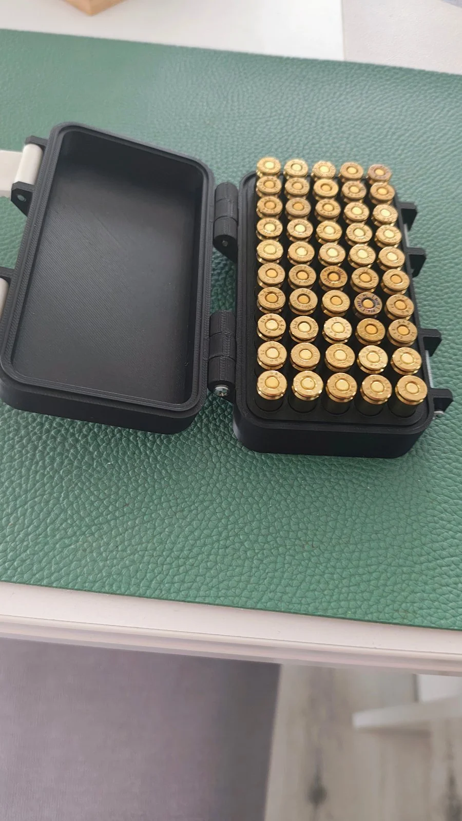 Organizer / pojemnik na amunicję 9mm