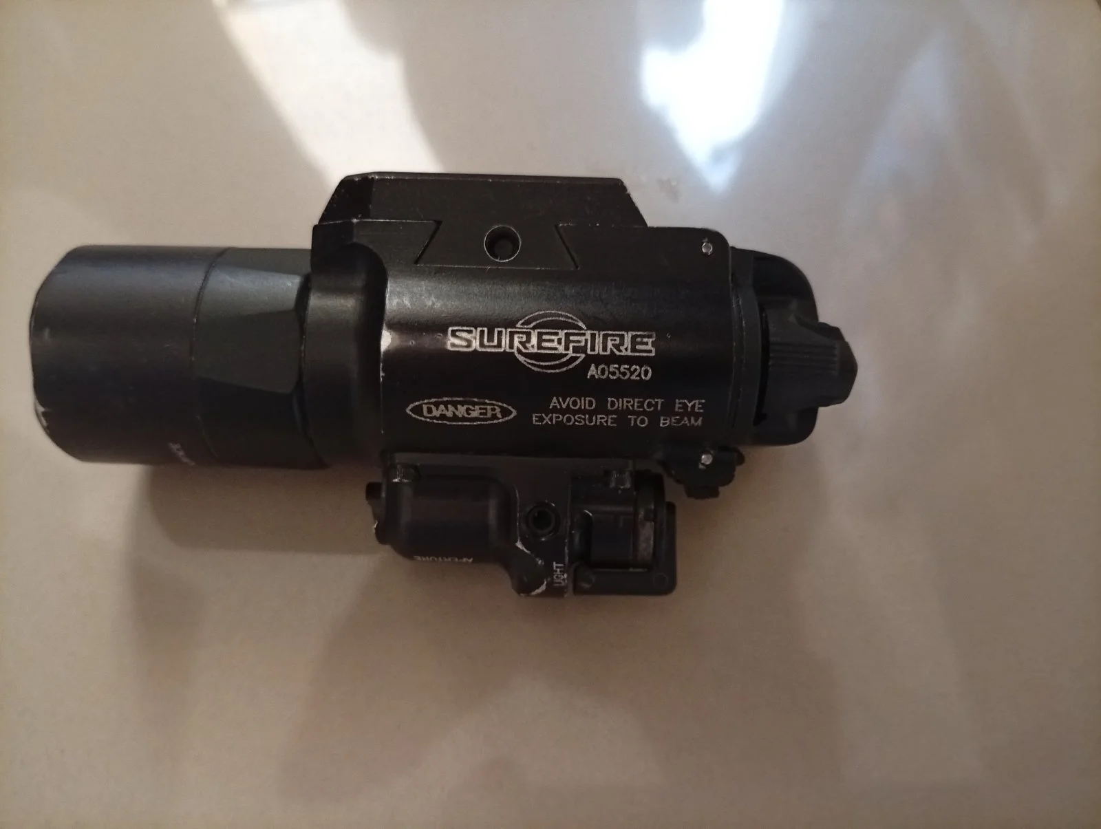 Latarka surefire x400 ultra