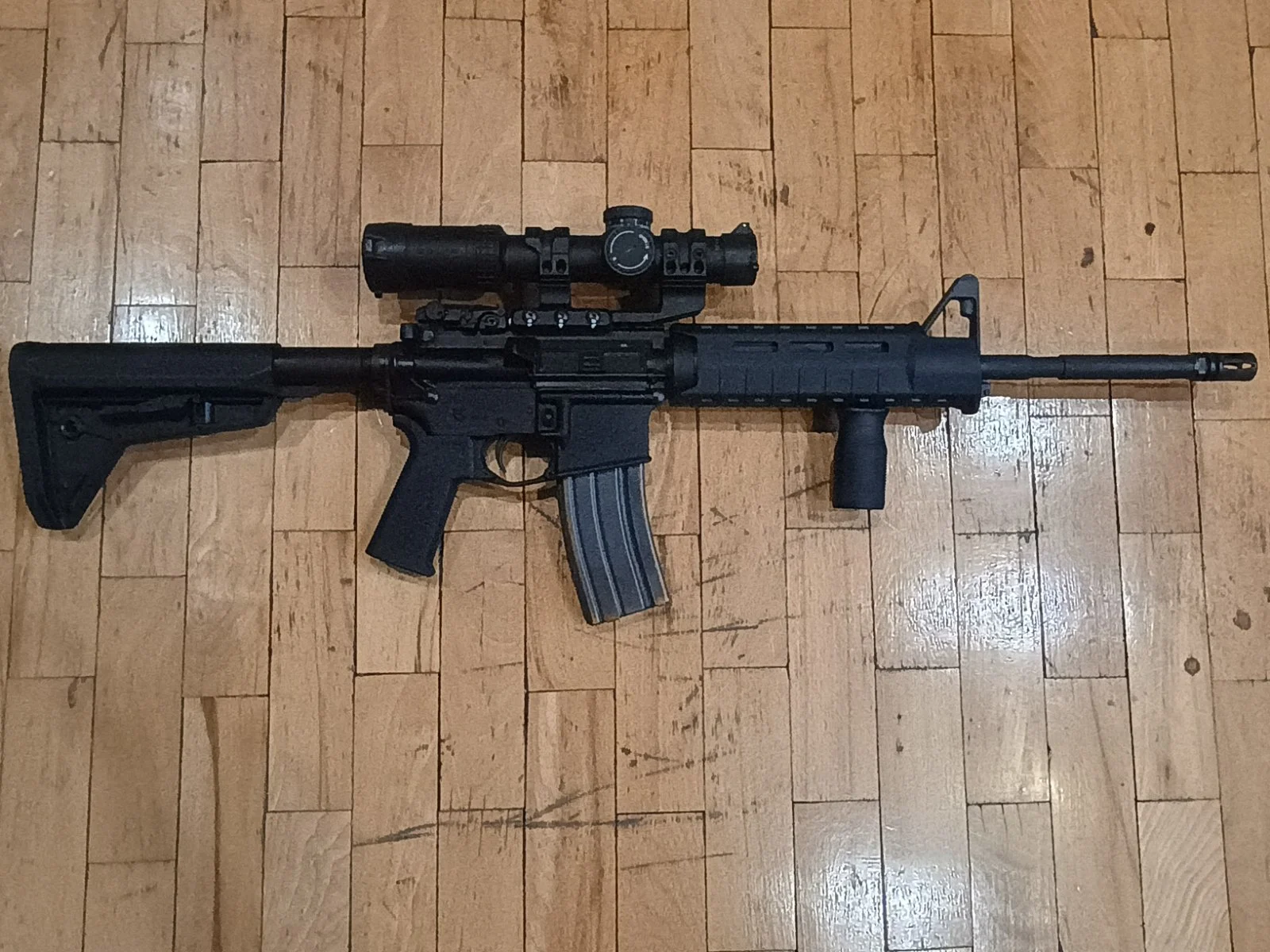 Colt AR15 5.56x45