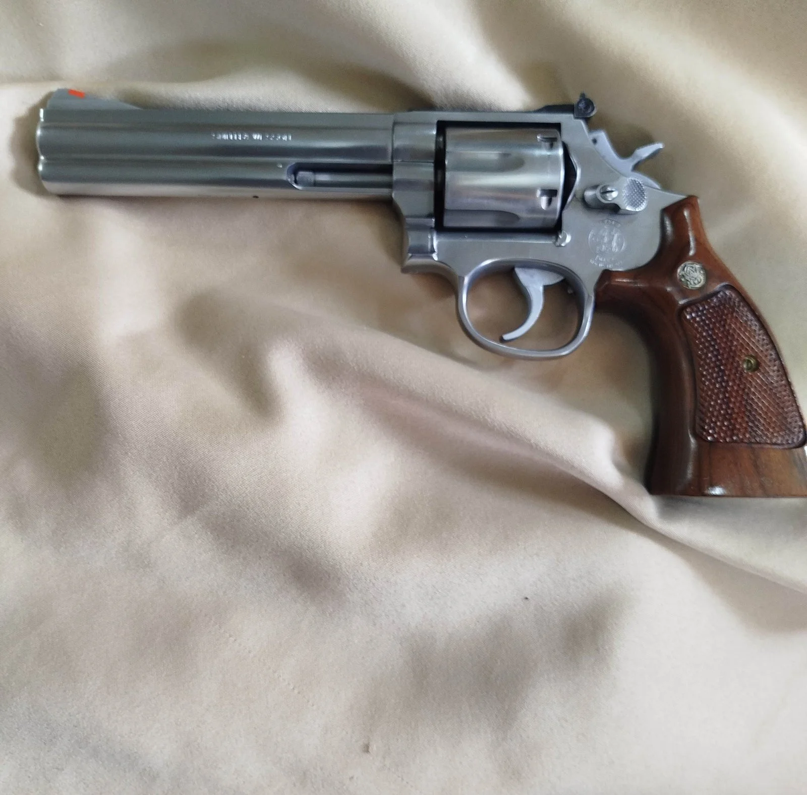 Rewolwer Smith & Wesson Model 686-3, .357Mag/.38Spec, 6"