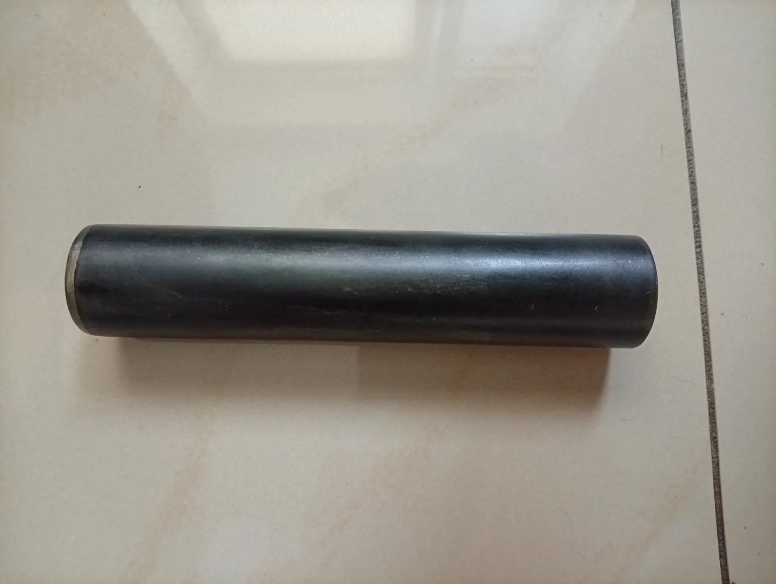 Stalowy tłumik pod 9mm