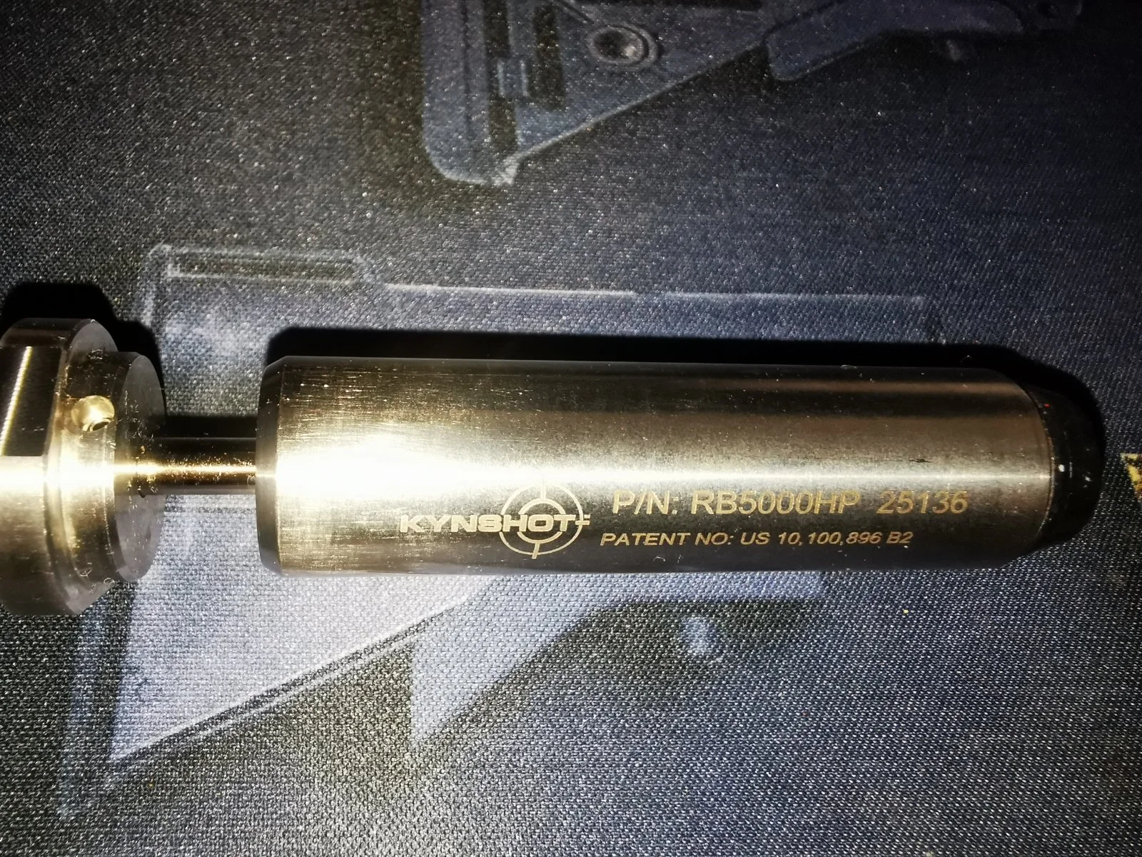 Kynshot buffer hydrauliczny