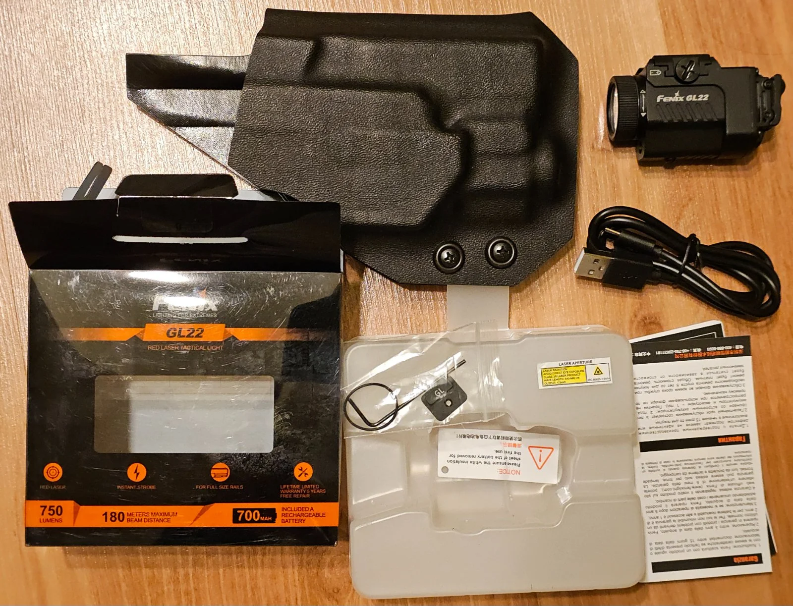 Latarka fenix gl22 plus kabura g19 g45