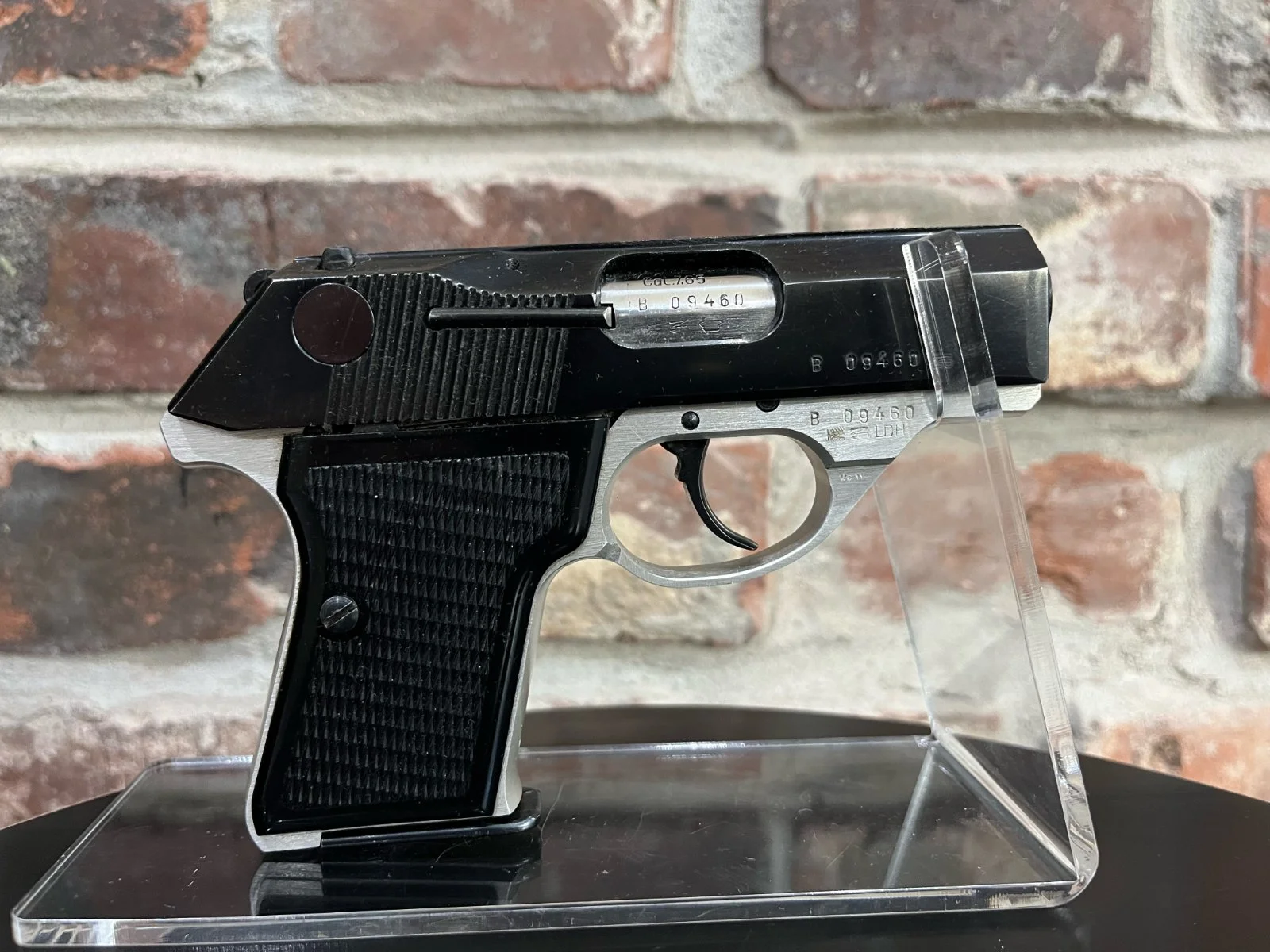 Pistolet samopowtarzalny FEG R78 7,65mm Browning