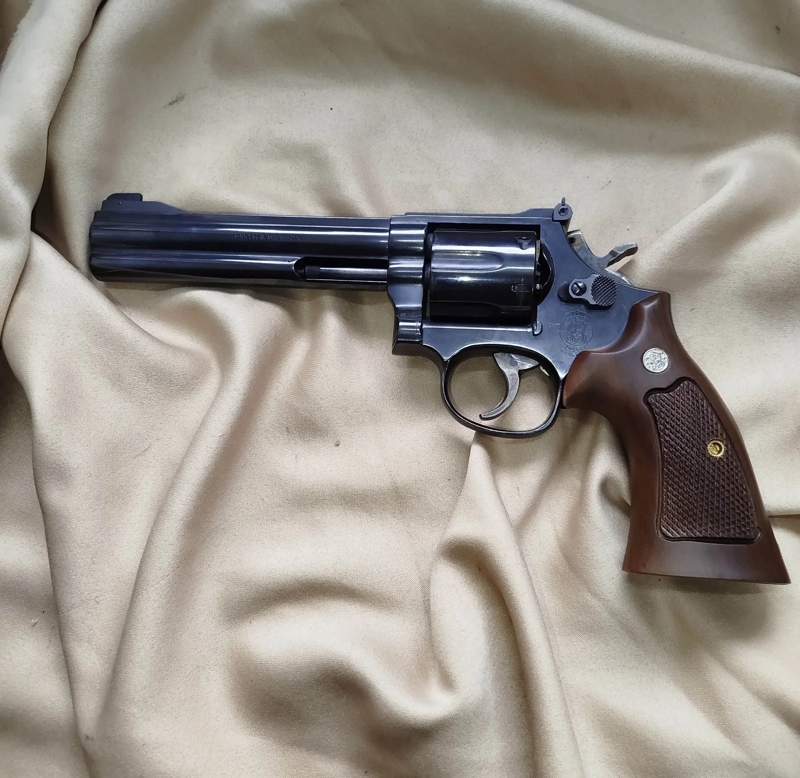 Rewolwer Smith & Wesson model 586 , .357Mag/.38Spec, 6"   no dash