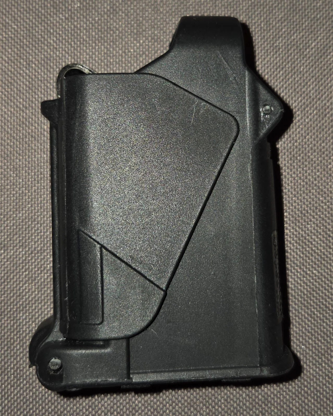 Szybkoładowarka firmy MTloader do kal 9mm-45ACP