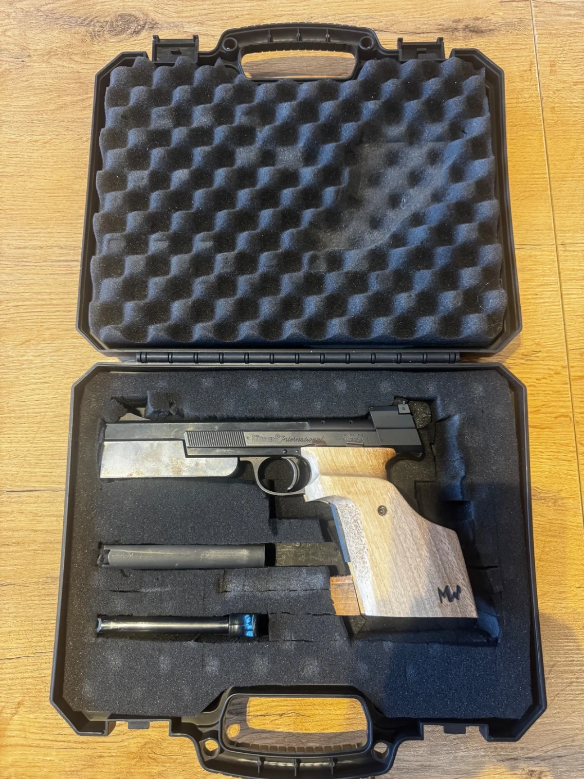 HAMMERLI 208 INTERNATIONAL