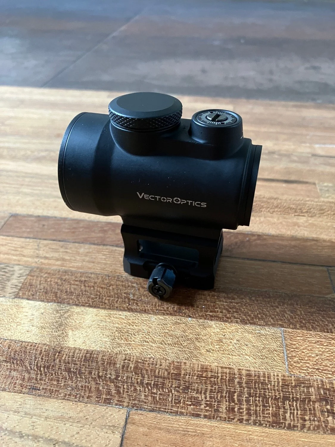 Kolimator Vector Optics Centurion 1x30 Red Dot 3 MOA SCRD-34