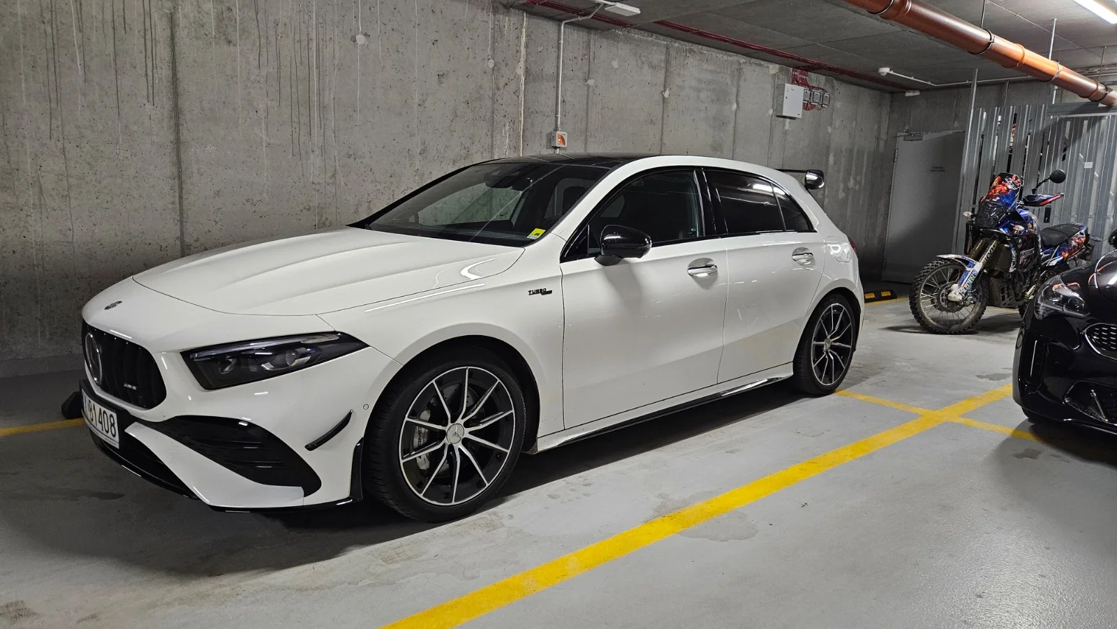 Mercedes A35 2023r polift