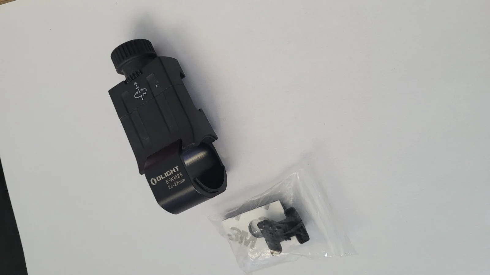 Olight montaz do latarki na szyne Ris