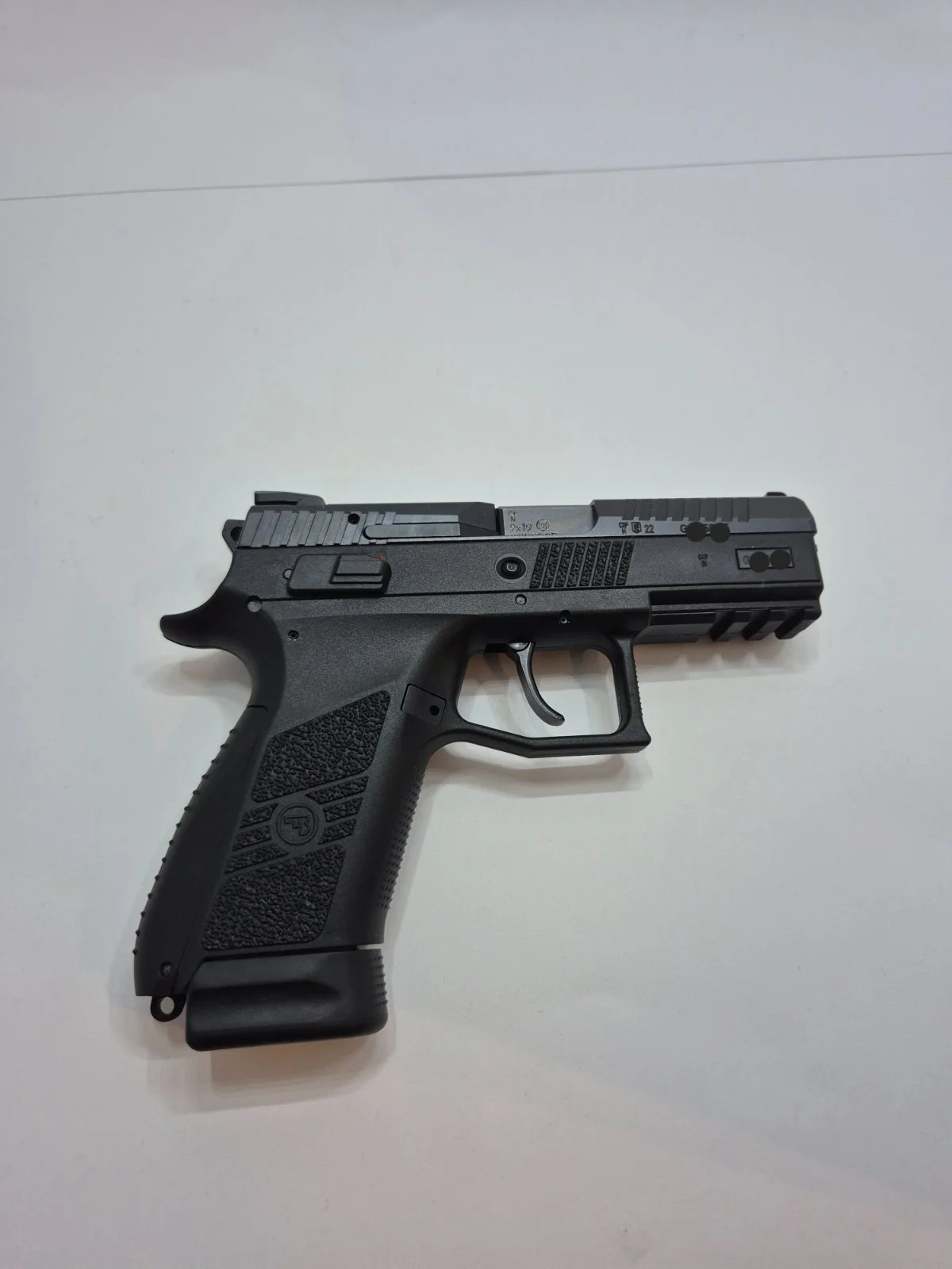 CZ P07