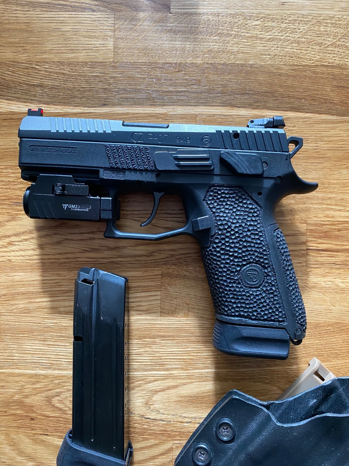 CZ P 07