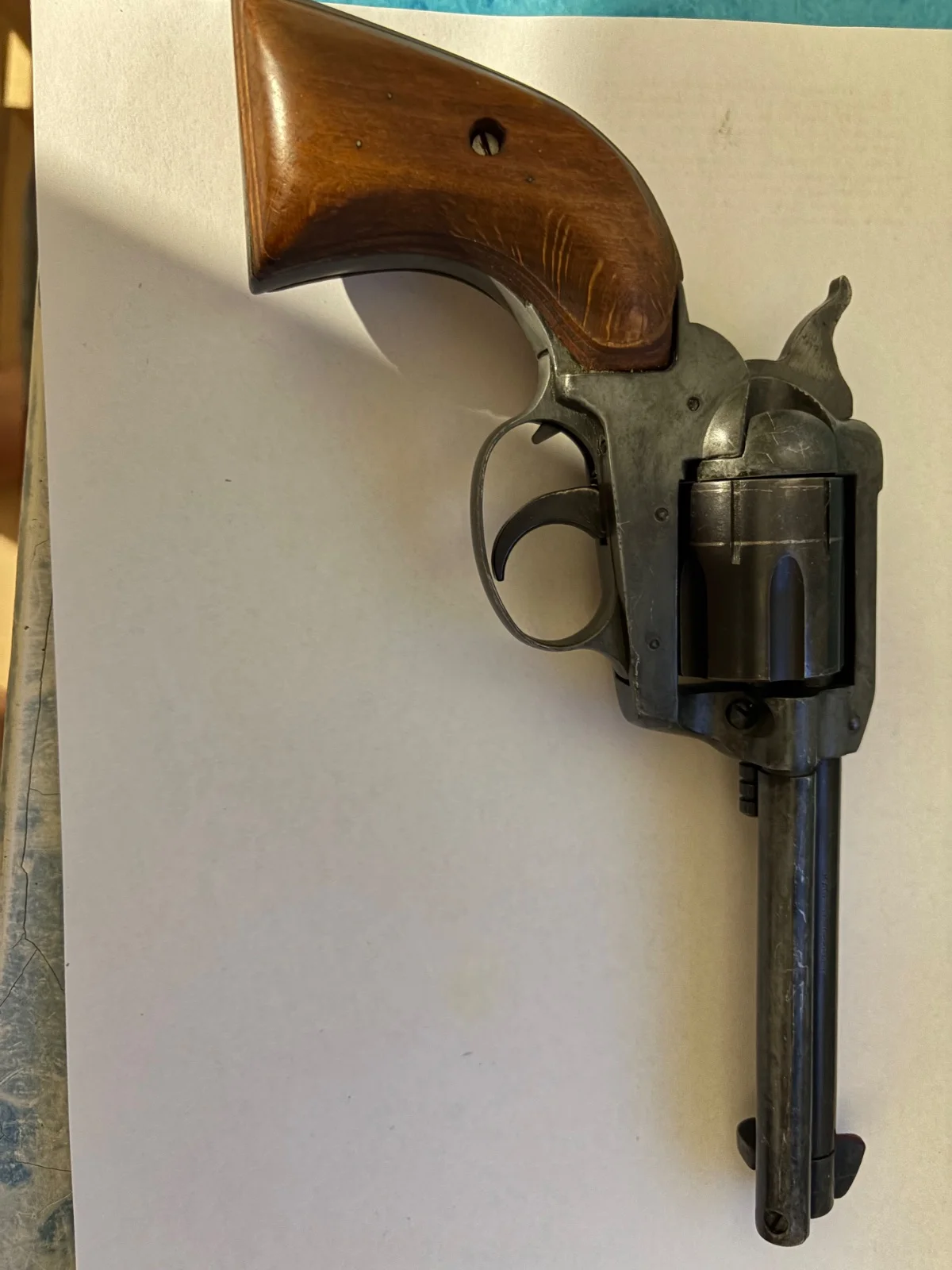 Rewolwer Peacemaker kaliber 38 special
