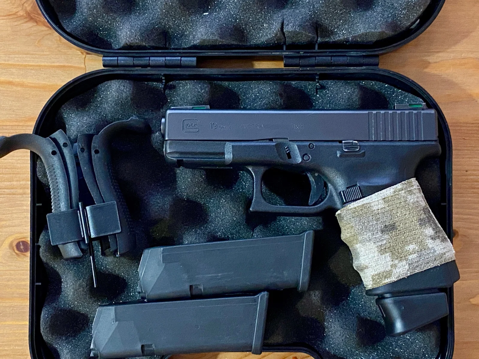 Glock 19 Gen4 plus tryty, mało używany