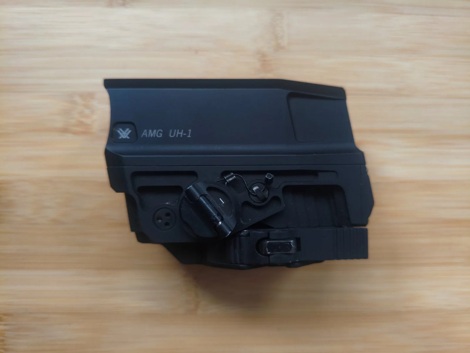 Celownik holograficzny Vortex AMG UH-1 gen II