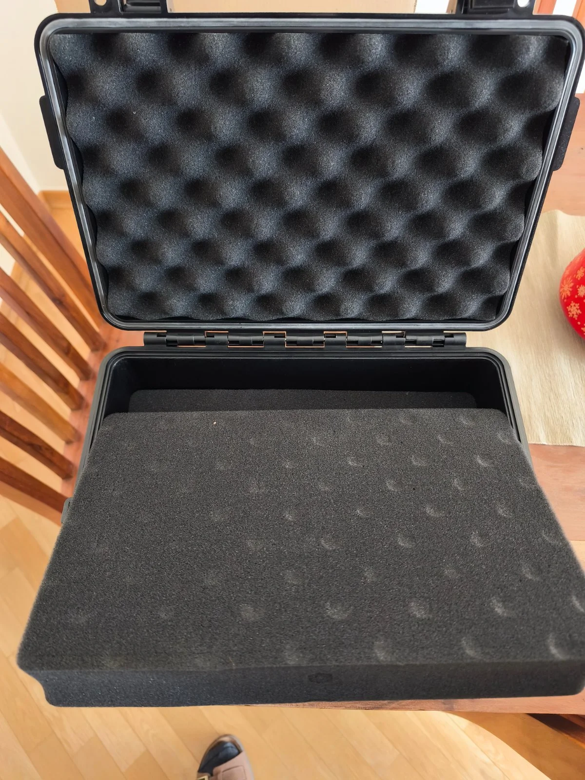 Plastikowa walizka z wypałnieniem Radioddity PB3