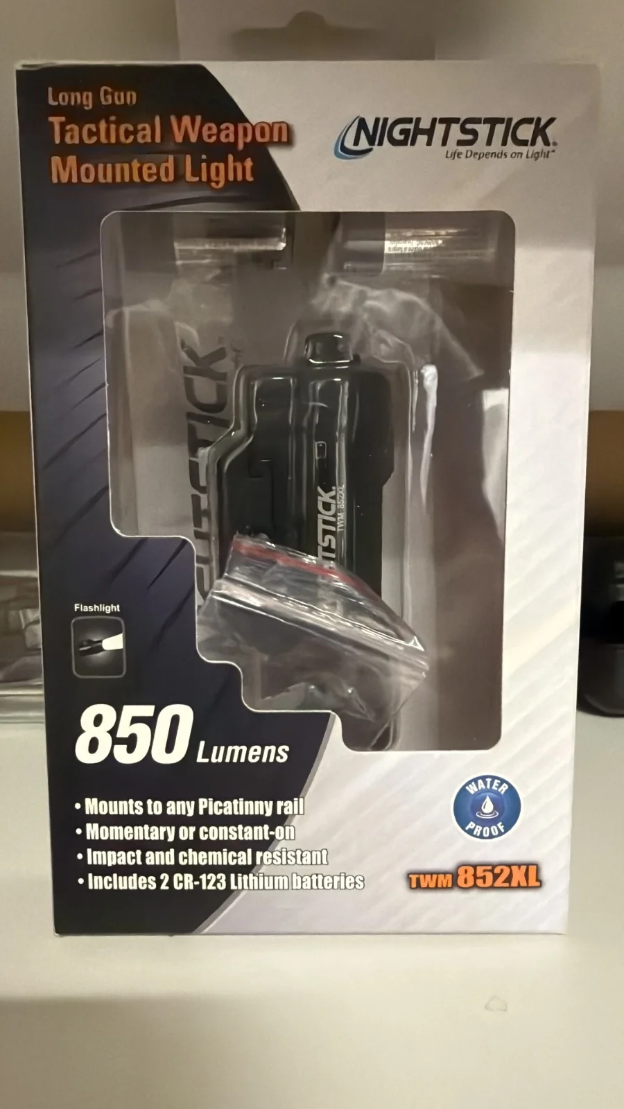 Latarka Nightstic TWM-852 XL do broni długiej