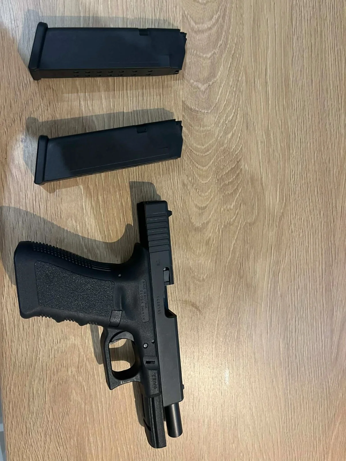 Glock 17 gen. 3 mało używany