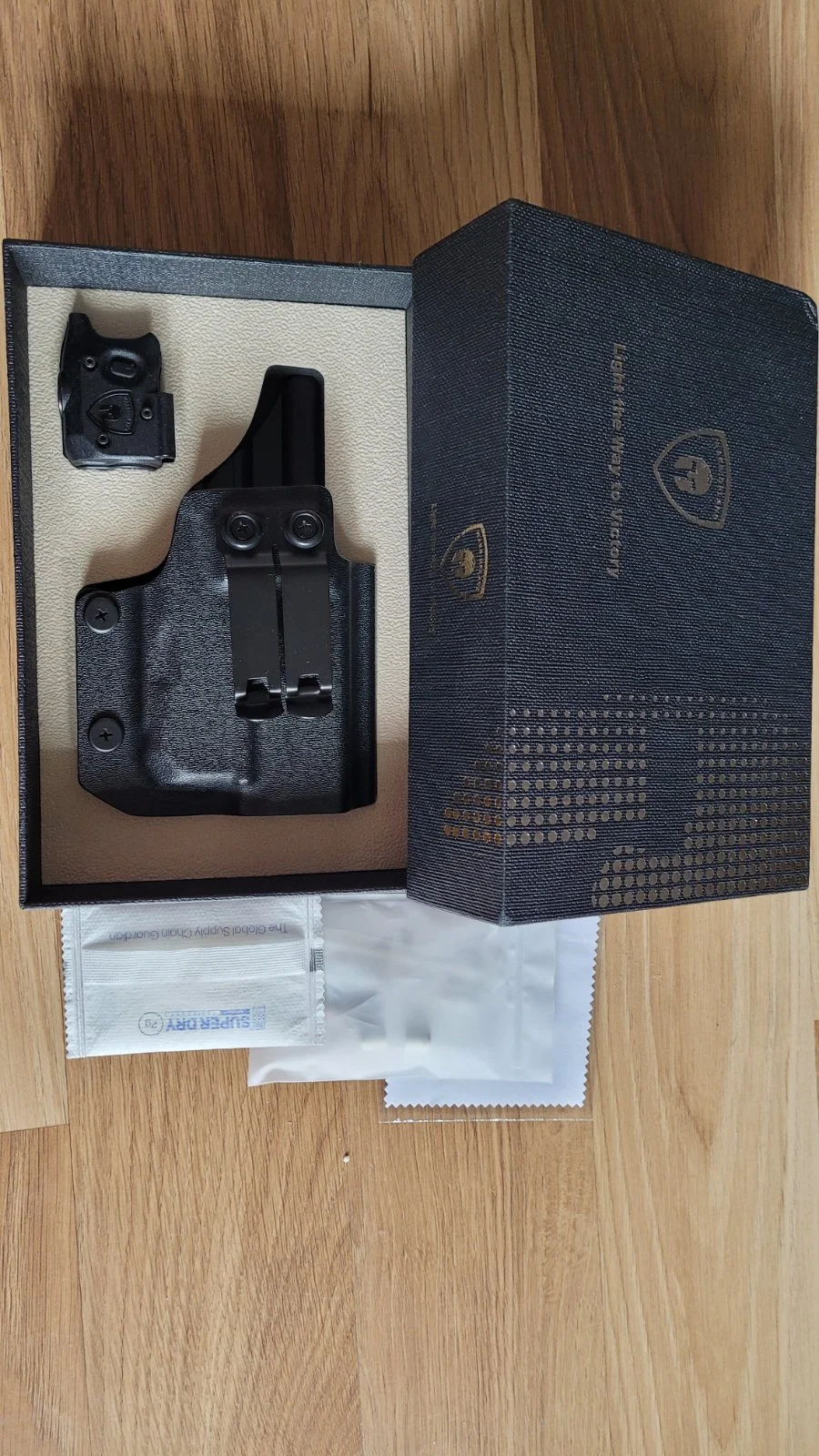 Latarka z laserem Glock 43X MOS kabura Warriorland