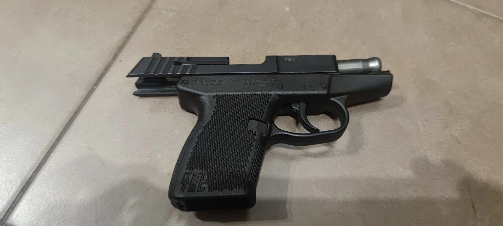 Kel-Tec P-11 cal. 9x19 mm