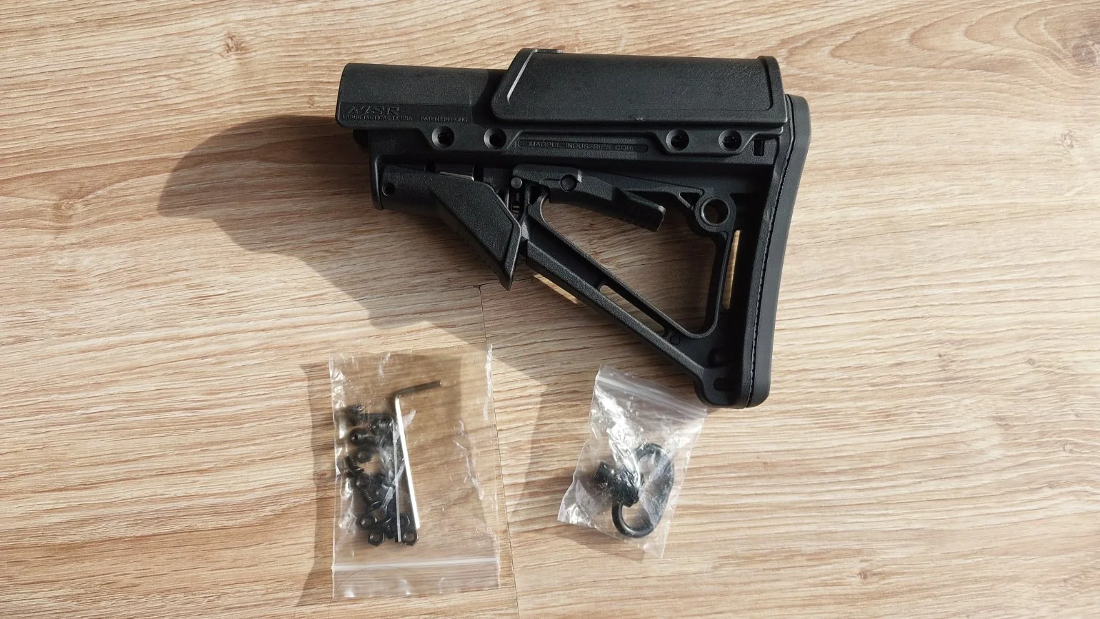 Kolba AR CTR z podwyższeniem i QD. Prosto z Chin.