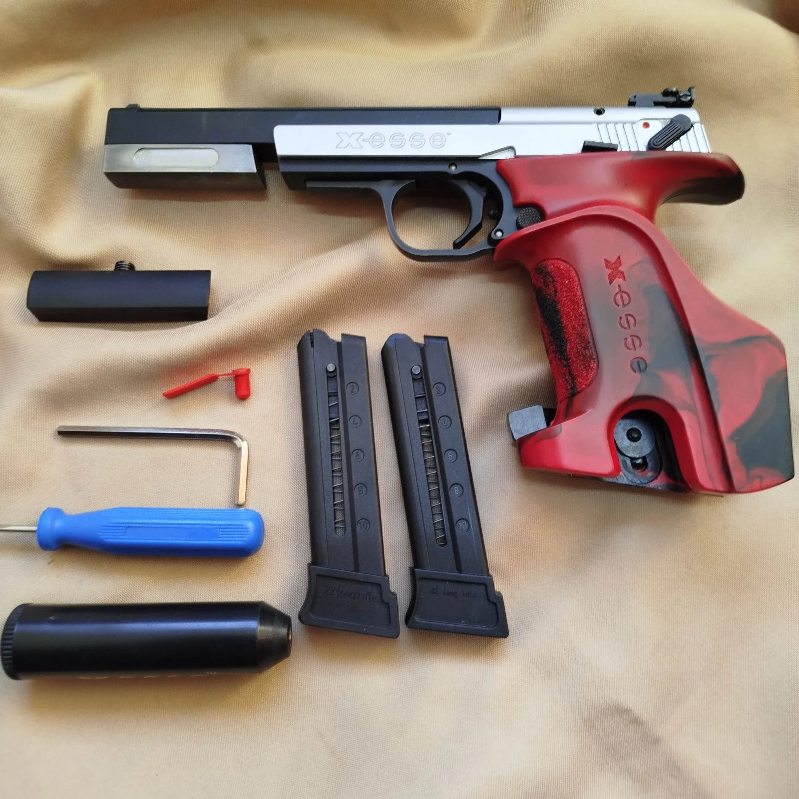 Pistolet Hammerli X-ESSE kal. 22lr DOWÓZ