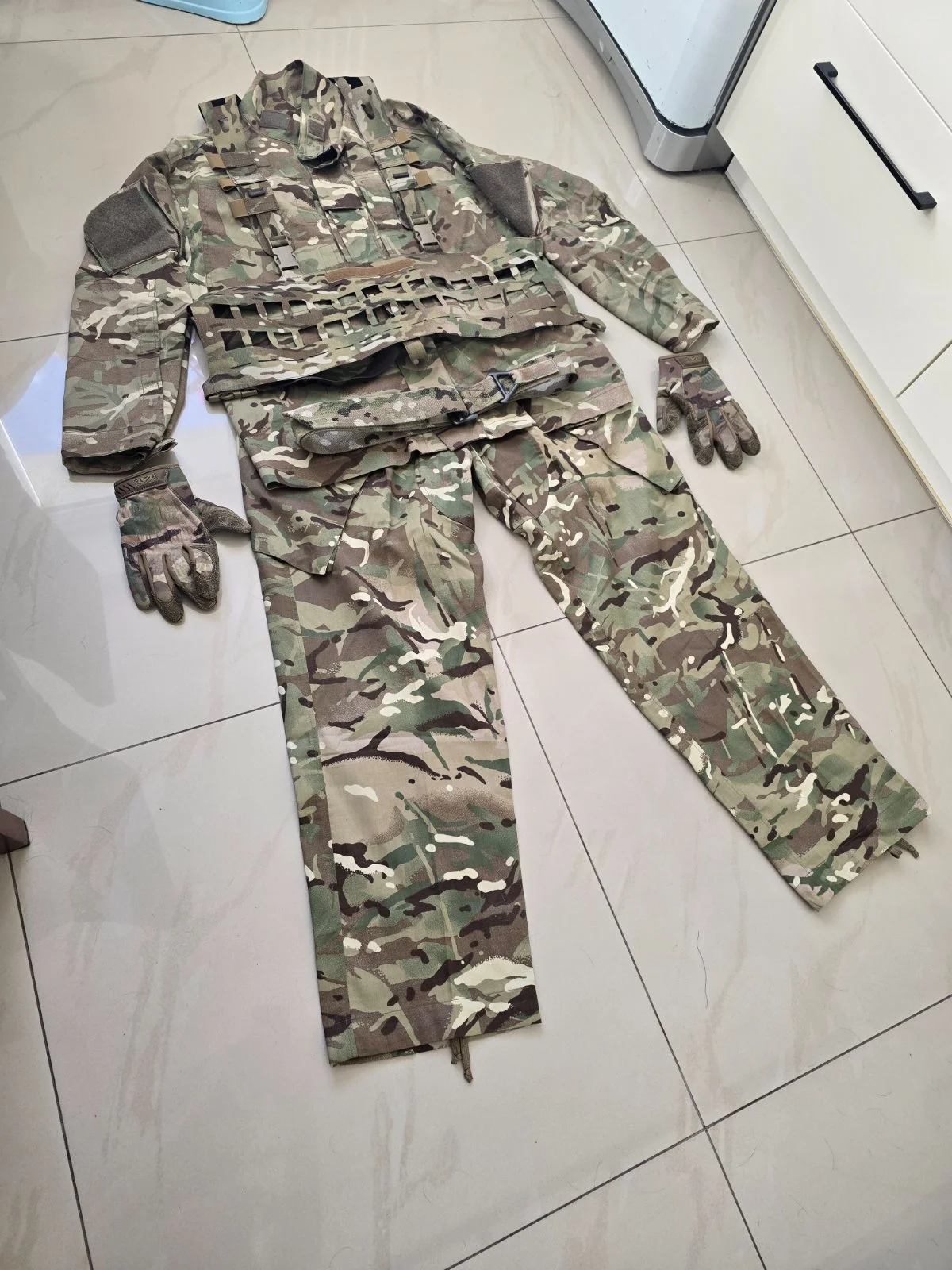 Mundur MTP plus dodatki