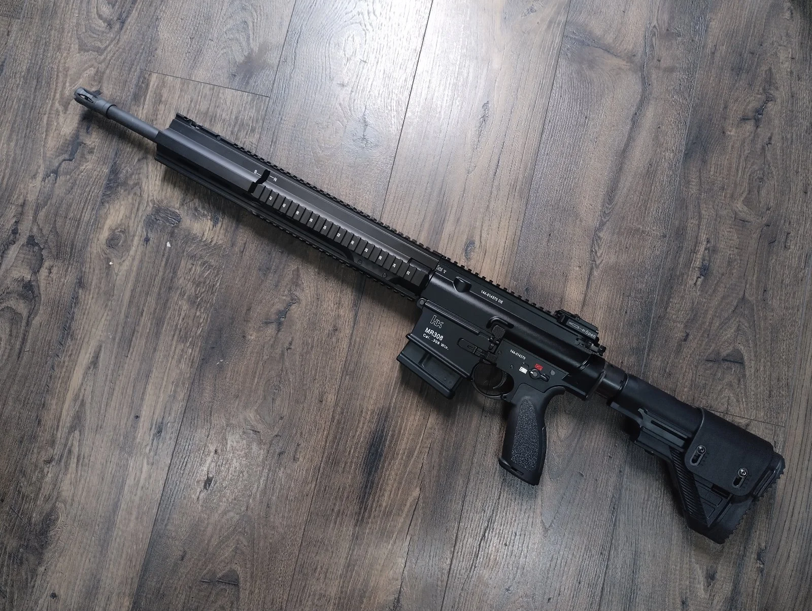 Sprzedam HK MR308 A3-28 20"