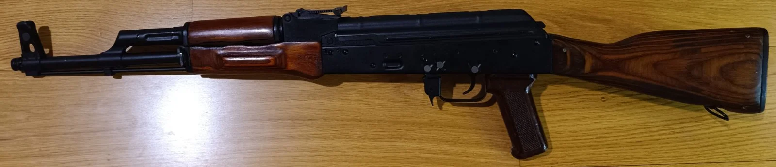 AKM ZSRR Iżewsk 1966, zgodne numery, komplet wyposażenia