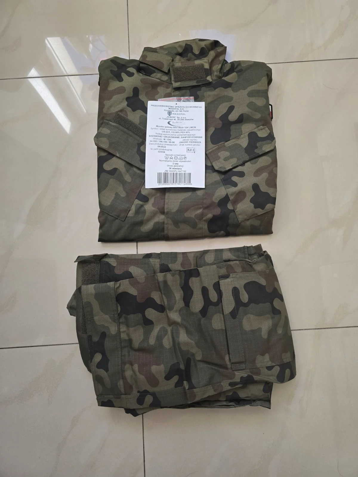 Mundury 124p oraz 124l