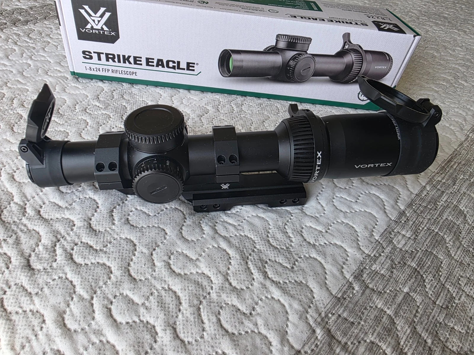 Luneta Vortex Strike Eagle 1-8x24 30mm FFP EBR-8 z montażem