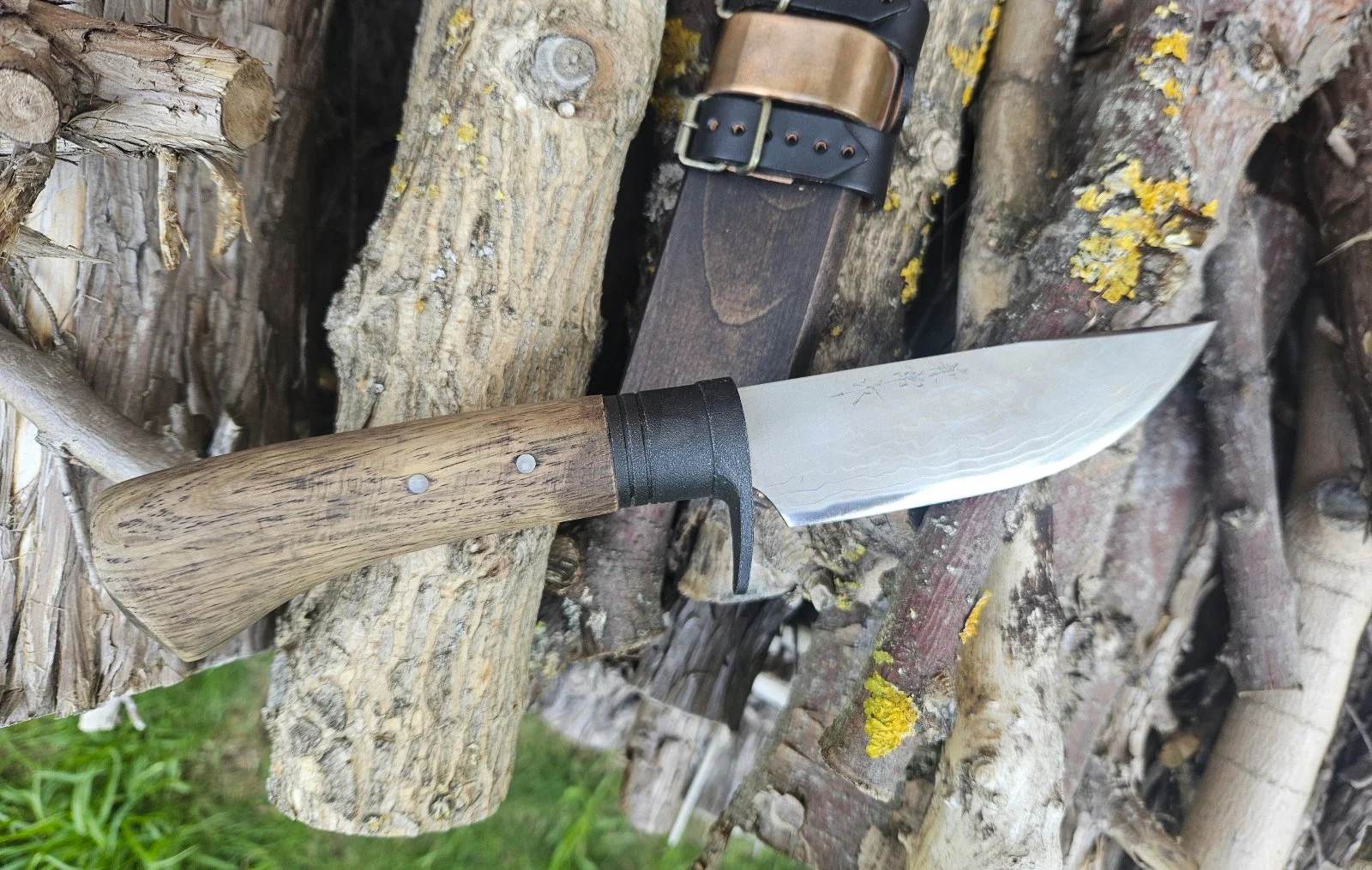 Nóż Kanetsune Sazanami KB214