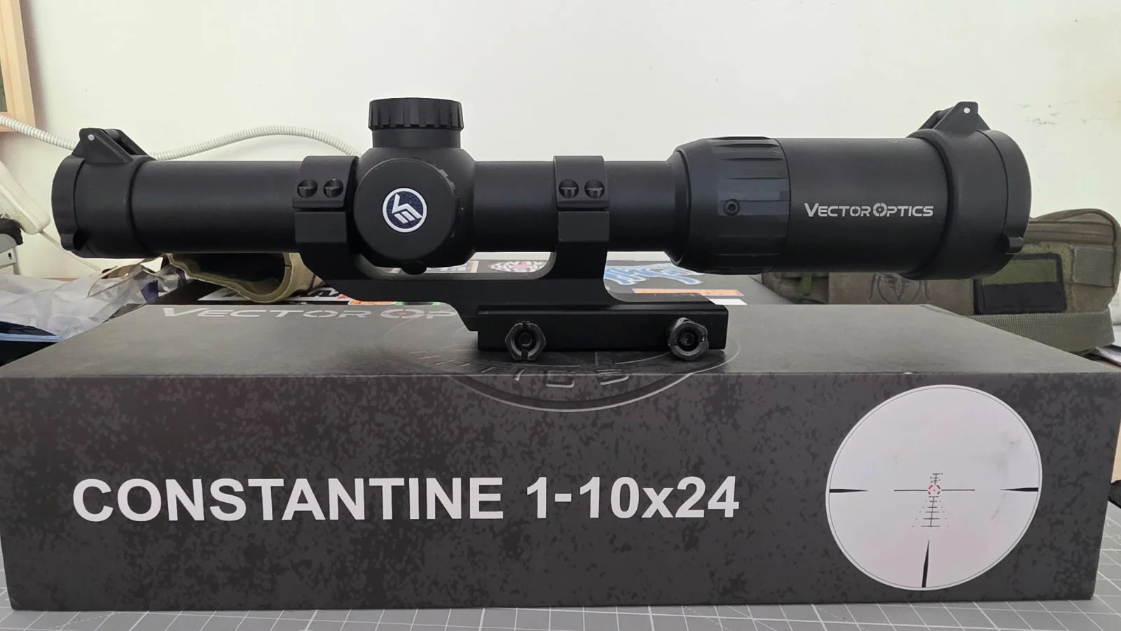 Luneta biegowa VECTOR OPTICS Constantine 1-10x24 30mm SFP SCOC-31