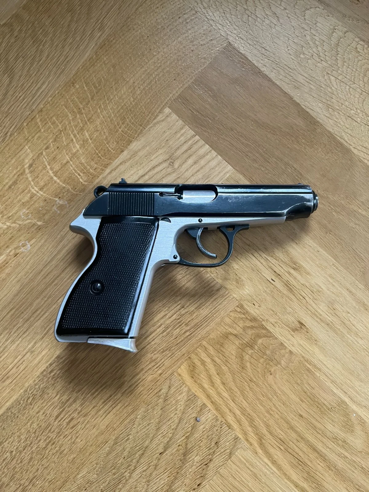Sprzedam FEG PA63