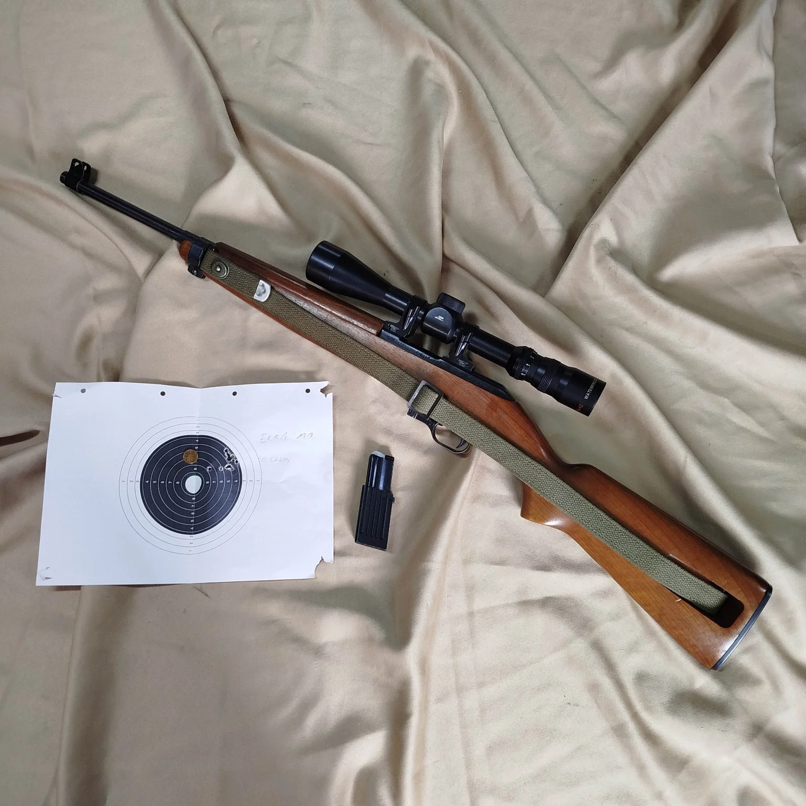 Karabinek samopowtarzalny ERMA EM1 kal .22 LR DOWÓZ